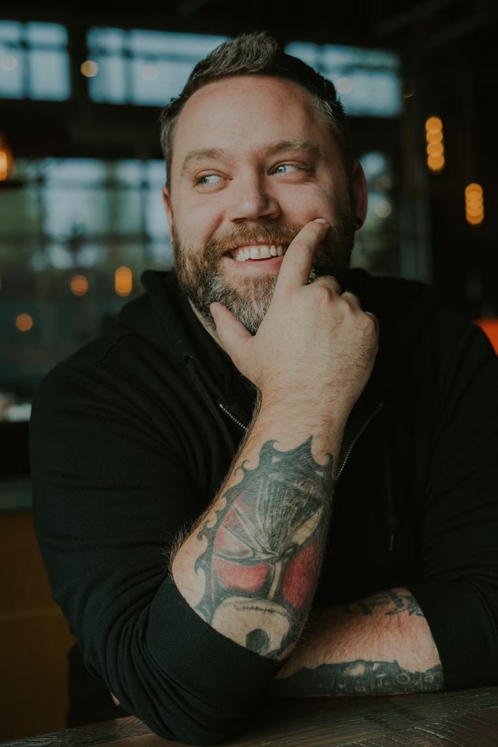 Portrait of Maison Valeur co-founder Julian Mercer